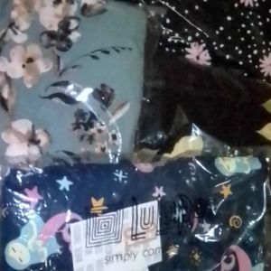 29 Brand New Pairs of Lularoe Leggings